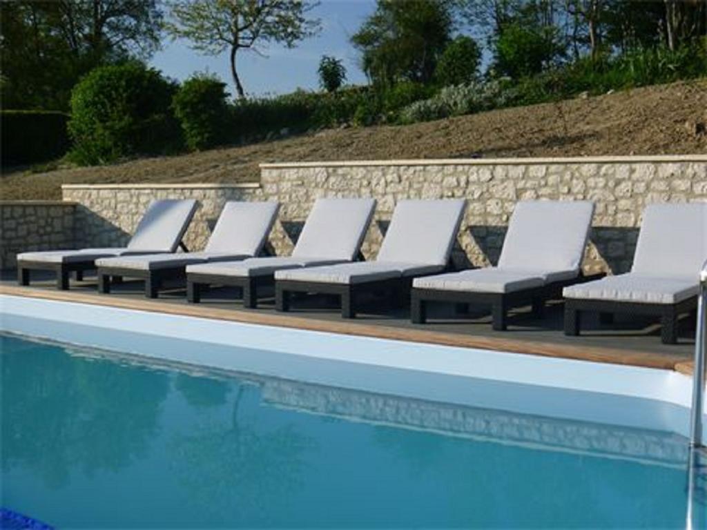 B&B La Tuquette Beaugas ภายนอก รูปภาพ